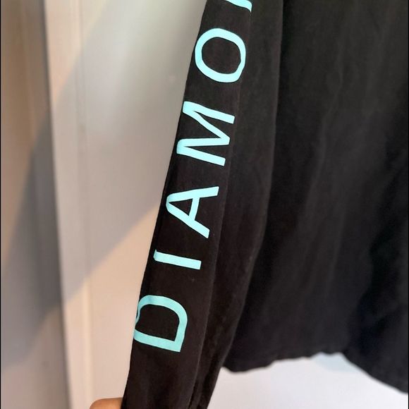 Diamond Supply Co.Black Long Sleeves graphic tee.Size M - Picture 3 of 10